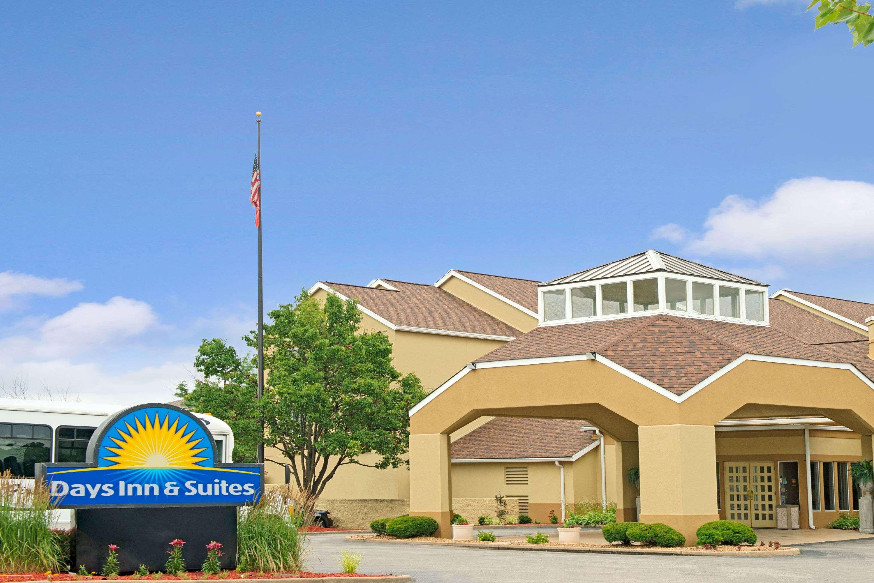 Days Inn By Wyndham St. Louis/Westport Mo Maryland Heights Dış mekan fotoğraf